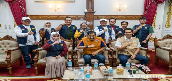 Relawan Unesa Salurkan Logistik dan Layanan Kesehatan untuk Korban Banjir di Aceh